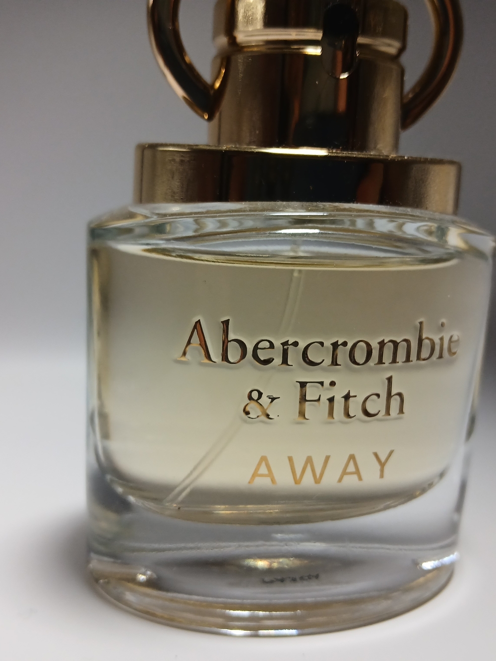 Abercrombie & Fitch AWAY Eau de Parfum - Gold Clear Bottle - Picture 4 of 4
